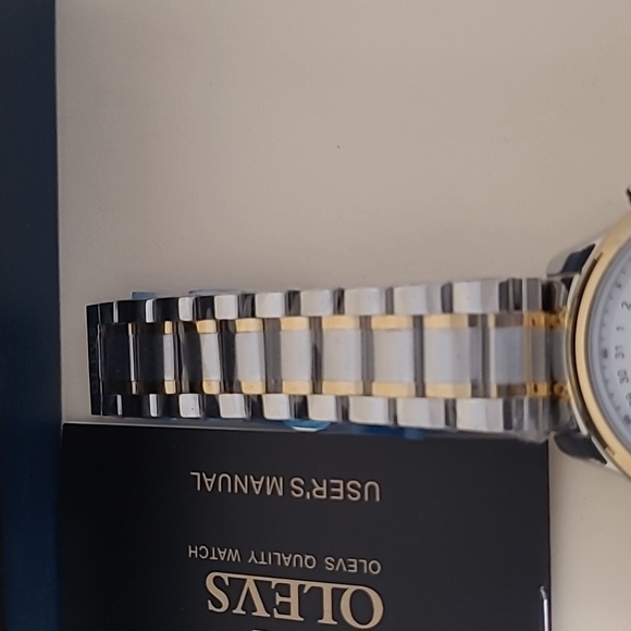 OLEVS #139 - Picture 4 of 6